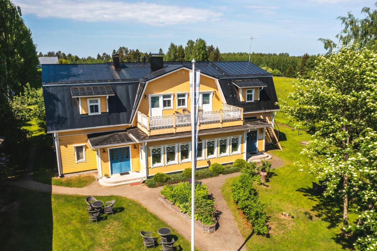 B&B Lomamokkila Савонлина Екстериор снимка
