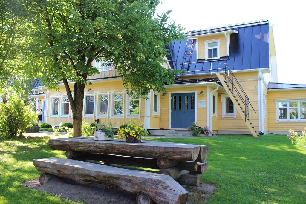 B&B Lomamokkila Савонлина Екстериор снимка
