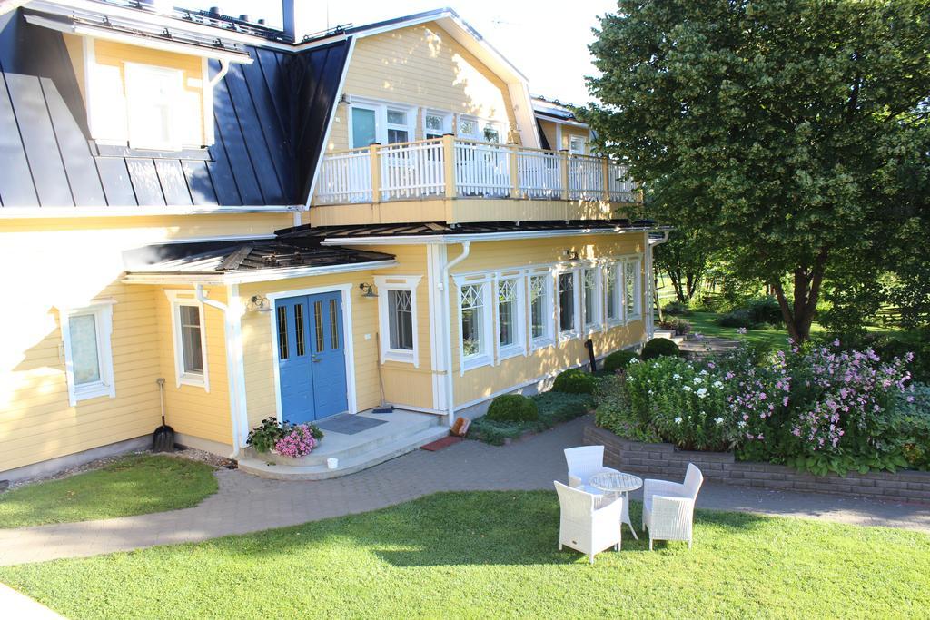 B&B Lomamokkila Савонлина Екстериор снимка